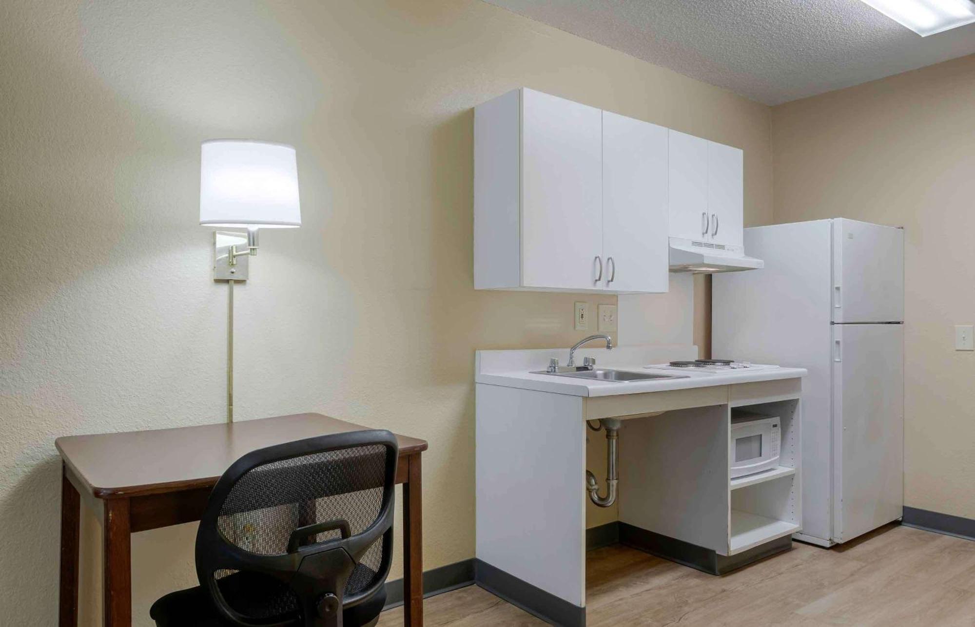 Extended Stay America Select Suites - Phoenix - Scottsdale - North Екстериор снимка